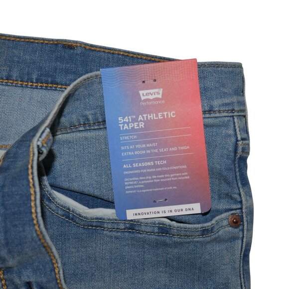 Levis 541 Athletic Fit Jeans Men's Size 46x34 Light Wash Stretch Denim NWT - Picture 7 of 13
